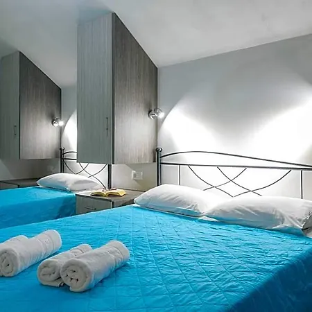 Timotheos Hotel 3*