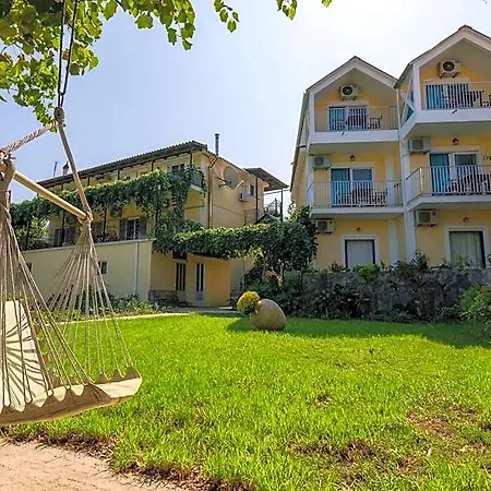 Timotheos Hotel 3*