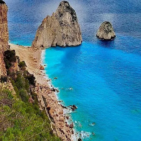 Timotheos Hotel 3*